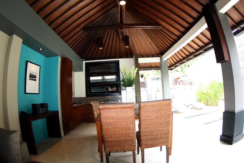 Villa D'Suite Seminyak Extérieur photo